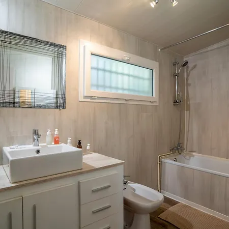 Maison T3 Independante Avec Jardin, Wi-fi Et Terrasse - Lac, 4 Pers. - Fr-1-521-245 * Biscarrosse